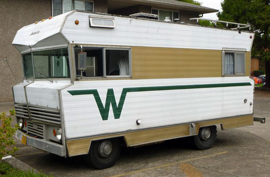 Winnebago F17